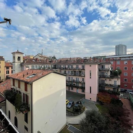ミラノDuomo Walking DistanceModern Flat With Free Wifiアパートメント エクステリア 写真